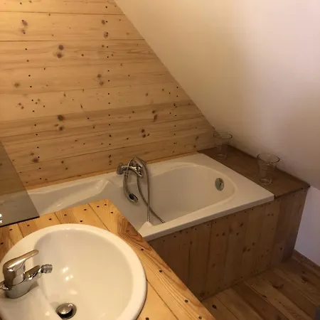 Ferienhaus L'estive 4 Etoiles Nasbinals