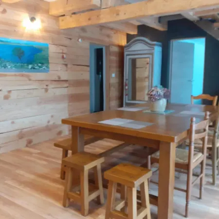 L'estive 4 Etoiles * Nasbinals