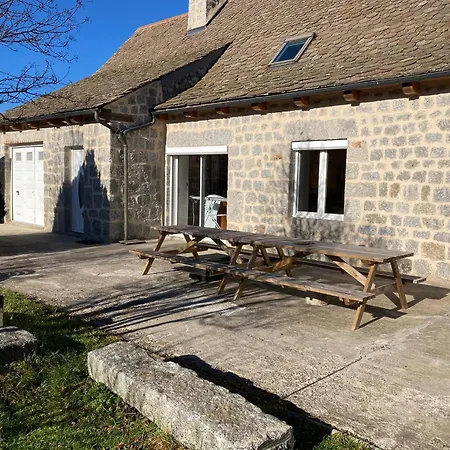 L'estive 4 Etoiles * Nasbinals